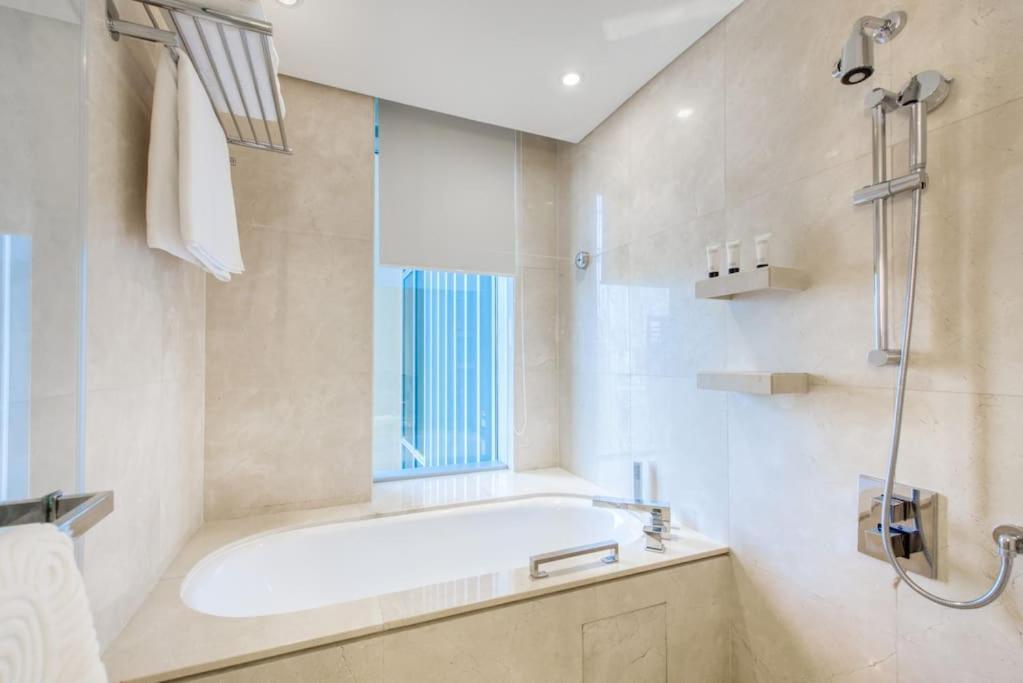 Superhost - Studios At Jw Marriott - The Address Dubai Marina Buitenkant foto