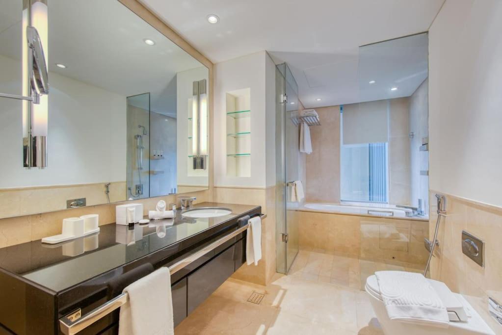 Superhost - Studios At Jw Marriott - The Address Dubai Marina Buitenkant foto
