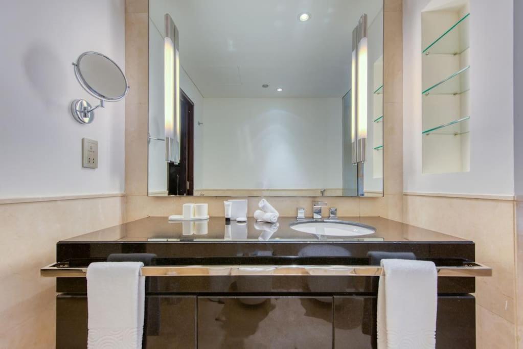 Superhost - Studios At Jw Marriott - The Address Dubai Marina Buitenkant foto